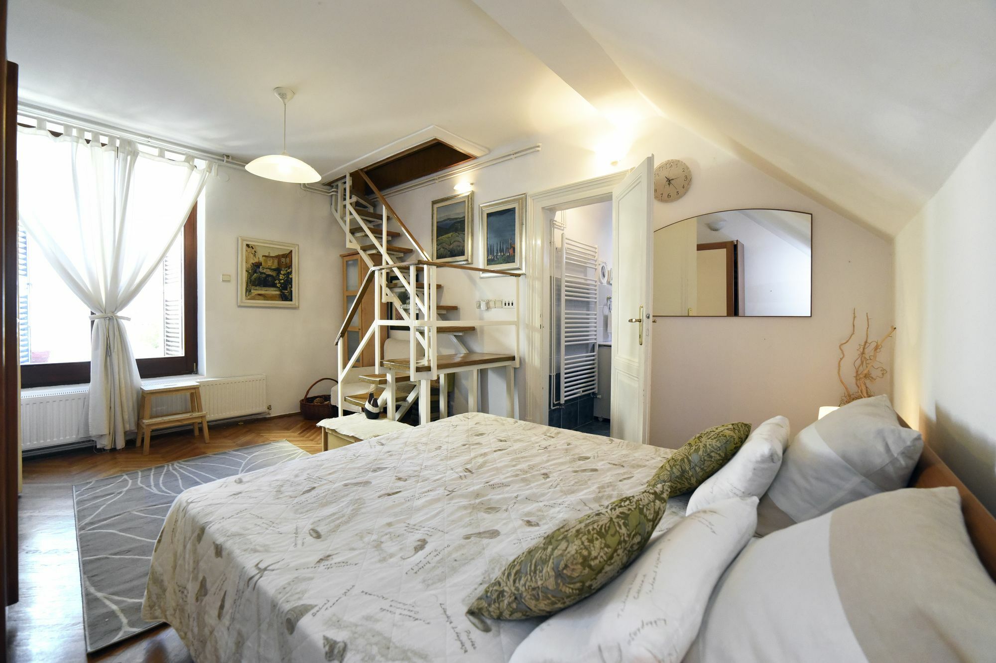 Main Square Central Apartment ซาเกร็บ ภายนอก รูปภาพ